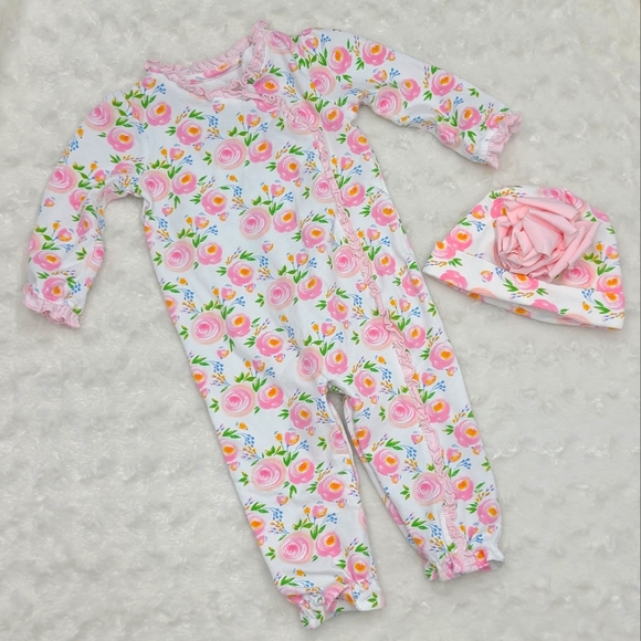 Mud Pie Other - Mud Pie baby girl outfit and hat